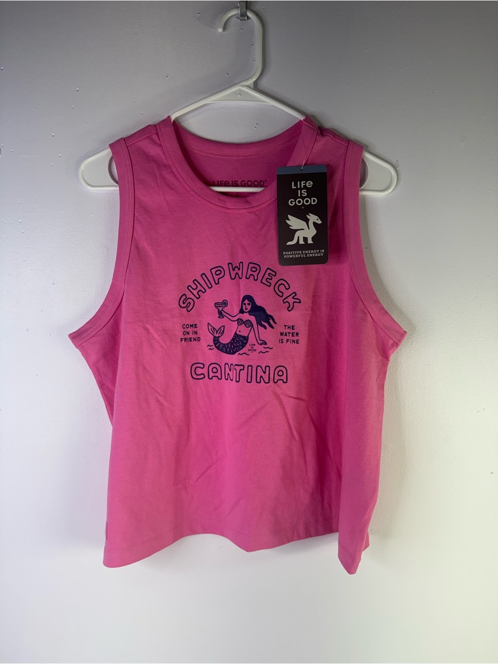 Life is Good Women's Shipwreck Cantina Crusher Boxy Tank size large